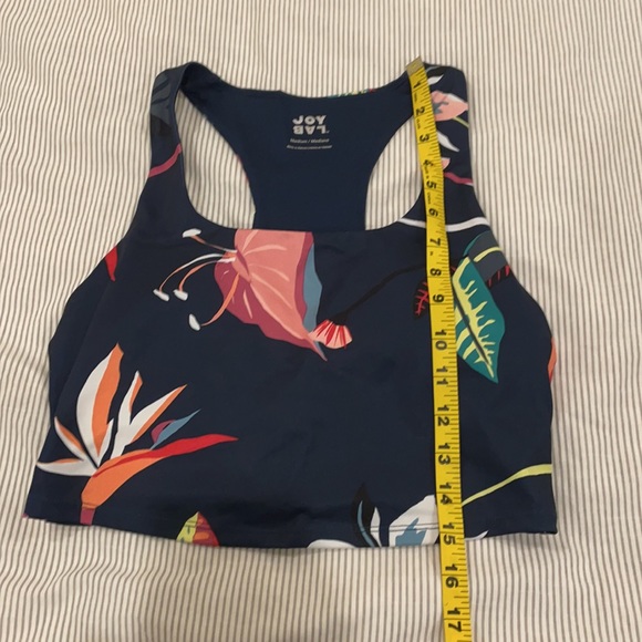 Assorted crop sports bras x 3 - Picture 11 of 15